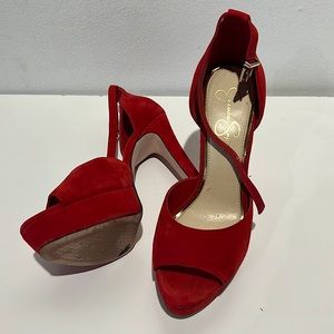Jessica Simpson, red velvet platform stilettos